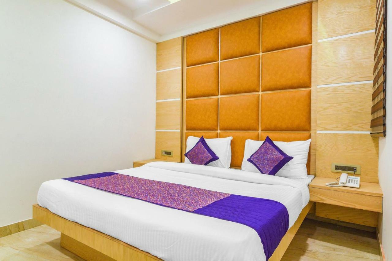 Hotel Maa Sharda Indore Dış mekan fotoğraf